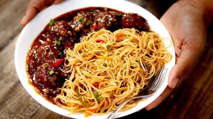 Szechuan Manchurian Vegetable Balls Chow Mein