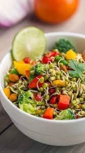"Aadat Se" Salad