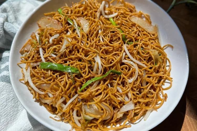 Classic Soya Chaap Chow Mein