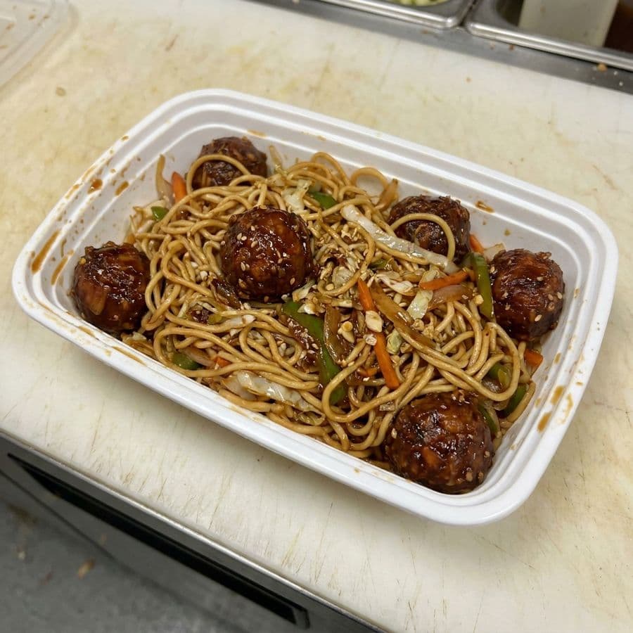 Classic Manchurian Vegetable Balls Chow Mein
